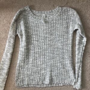 grey aeropostale sweater